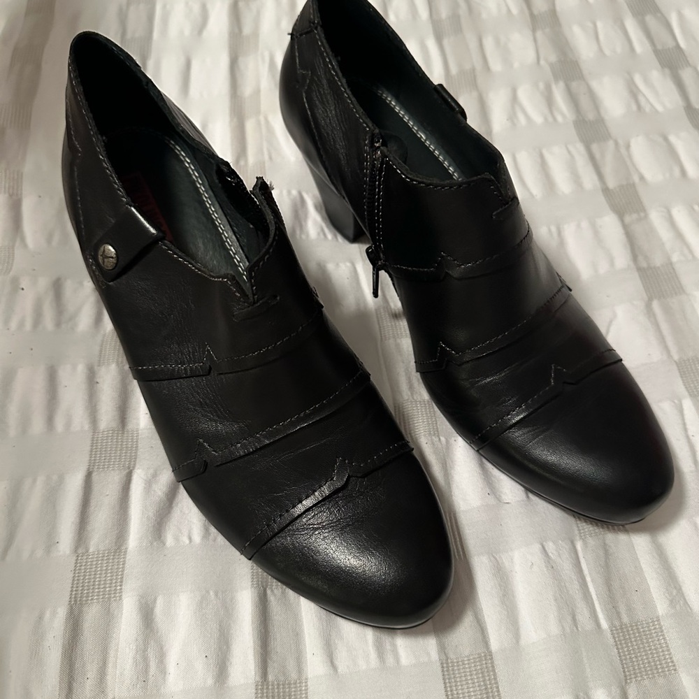 PIKOLINOS Black Ankle Boots